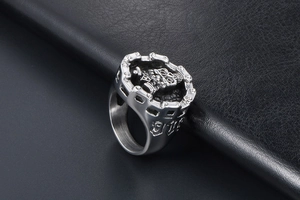 Detailed punk style skull crown relief on silver stainless steel biker chain ring band