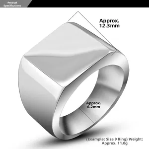 Detailed dimensions of men's square titanium steel signet ring with weight and width info
