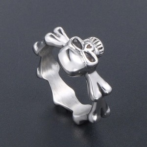 Punk style skull and bone interconnected link ring in silver stainless steel