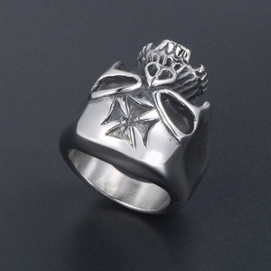 Vintage punk skull ring with crown and cross engraving in silver finish for men