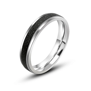 Bague Anneau Minimaliste en Acier Inoxydable Noir Givré pour Femmes Hommes Style Froid Bague de Couple Bijoux de Mode Décor de Doigt
