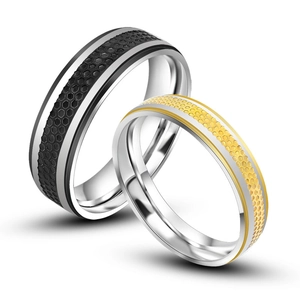 Minimalist Titanium Steel Honeycomb Texture Ring For Couples Men Women Gold Black Silver Plated Stainless Steel Industrial Band Ring