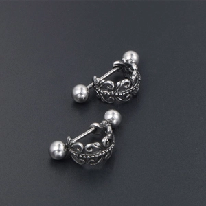 Boucles d'oreilles vintage en acier argenté avec motifs baroques ajourés pour hommes et femmes