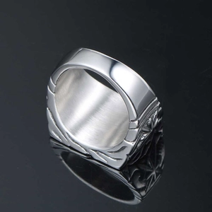 Polished silver stainless steel wide band ring with vintage engraved textured edges