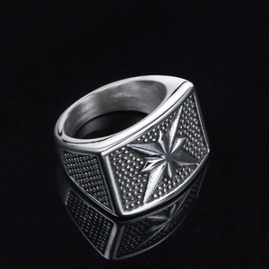 Punk style stainless steel square ring featuring a 3D star pattern on a black mirror base