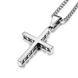 Collier Pendentif Croix en Acier Inoxydable Vintage pour Hommes Femmes Bijoux Religieux Gothiques Charme de Croix en Argent Poli Cadeau