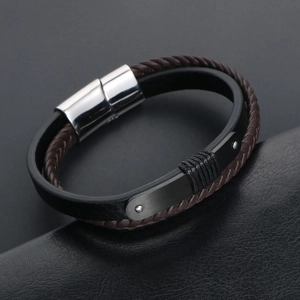 Bracelet multicouche en cuir et corde tressée pour homme avec boucle magnétique