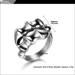 Detailed view of Gothic bone claw ring showing dimensions and weight measurements