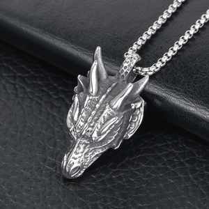 Collier avec pendentif tête de dragon pour homme en acier vintage sur cuir noir