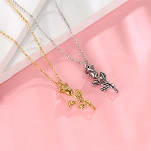 Collier Pendentif Rose en Acier Inoxydable pour Femme Or Argent Électroplaqué Élégant Botanique Floral Bijoux Cadeau