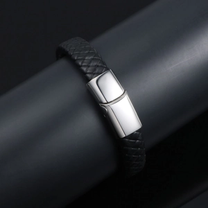 Men's braided leather bracelet with polished stainless steel magnetic clasp in black