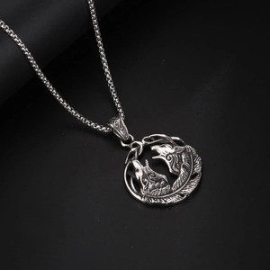 Collier pendentif double loup viking nordique vintage en acier inoxydable argenté
