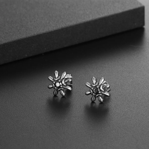 Vintage Stainless Steel Sunflower Stud Earrings For Men Women Black Rhinestone Gothic Punk Retro Jewelry Accessory Gift
