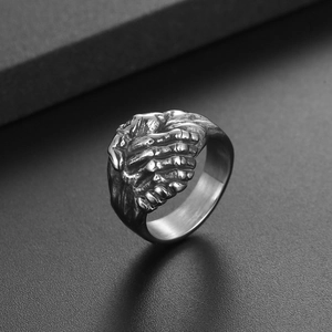 Bague main de squelette gothique pour homme en acier inoxydable style rétro