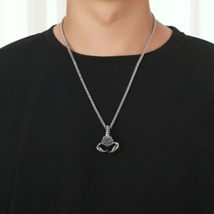 Vintage scorpion pendant necklace for men in stainless steel with punk wheat chain