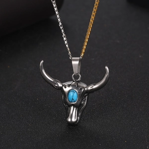 Collier Pendentif Tête de Taureau en Acier Titane Rétro pour Hommes Hip Hop Turquoise Artificielle Incrustée Bijoux Gothique Punk