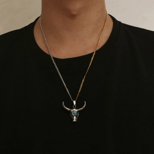Collier tête de yak vintage pour homme avec pierre bleue et chaîne bicolore