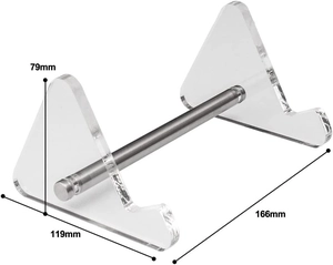 Detalle del soporte de teclado de acrílico dimensiones 166mm x 119mm con varillas de metal