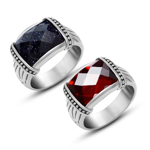 Bagues Vintage en Acier au Titane Incrustées de Grès Bleu et Rouge Grenat pour Hommes Femmes Bague en Acier Inoxydable Poli