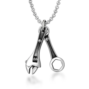 Collier Pendentif Clé en Acier Titane Hip Hop pour Hommes Femmes Style Punk Industriel Bijoux en Argent Poli