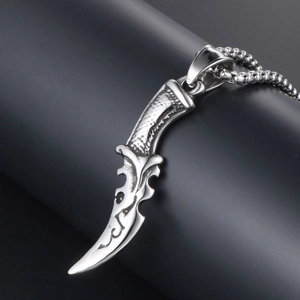 Punk-Stil Dolch Anhänger Halskette aus Edelstahl mit Box-Kette für Herren in Silber