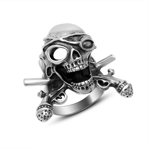 Vintage punk skull ring with crossed revolvers in antique silver finish for men