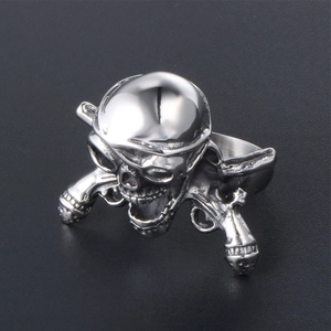 Men's punk skull and crossed revolvers ring in polished silver-tone stainless steel