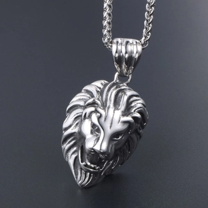 Collier avec pendentif tête de lion rétro en acier inoxydable argenté pour hommes