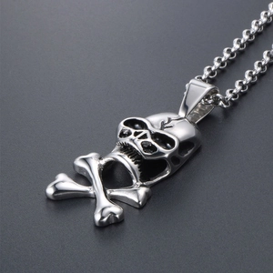 Retro punk skull and crossbones pendant necklace in polished silver stainless steel