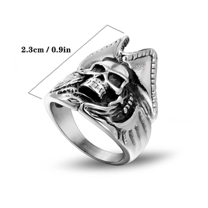 Macro shot of a gothic skull ring showing the vertical height measurement of 2.3 cm