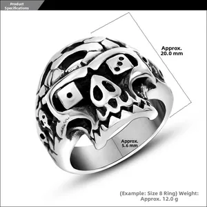 Detail view of gothic skull ring showing 20mm width and 5.6mm thickness measurements