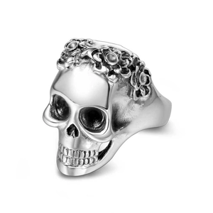 Vintage Gothic Skull Ring For Men Stainless Steel Punk Rock Floral Engraving Biker Statement Ring Gothic Jewelry Accessory
