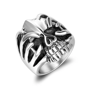 Vintage punk skull ring in silver titanium steel with gothic black finish and bold design