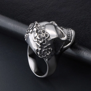 Gothic silver skull ring for men with floral side patterns in vintage stainless steel