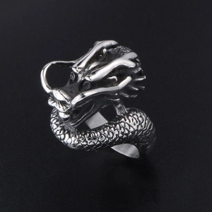 Vintage stainless steel dragon ring for men with detailed silver scales and punk style