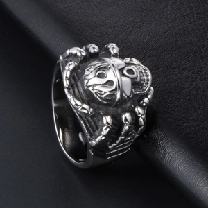 Men's gothic punk skull and spider stainless steel ring with vintage silver finish