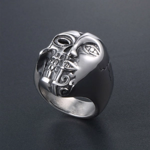 Bague gothique en acier inoxydable avec relief 3D demi-visage humain et demi-crâne