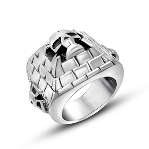 Vintage gothic skull ring with pyramid wall pattern in durable stainless steel for men