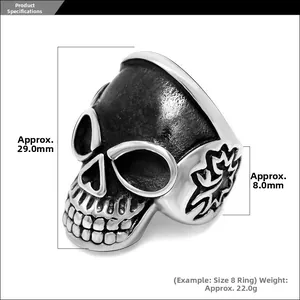Detailed measurements of vintage gothic skull ring in polished stainless steel