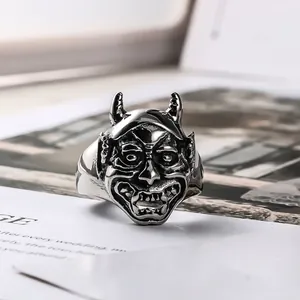 Anello in Acciaio al Titanio da Uomo Retrò Maschera Fantasma Hannya Testa di Toro Punk Gotico Lucidato Argento Vintage Gioielli Biker per Uomo
