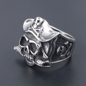 Vintage stainless steel pirate skull ring with antique silver finish for men