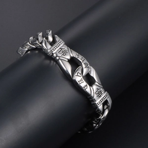Retro punk titanium steel bracelet with interlocking Buddha script chain links