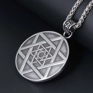 Collier avec pendentif hexagramme vintage en acier titane pour homme au motif géométrique