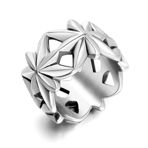 Anello retrò da uomo con motivo floreale traforato in acciaio inossidabile punk