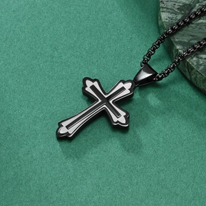 Collier croix classique en acier inoxydable avec pendentif pétale et chaîne noire