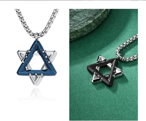 Détail du pendentif hexagramme 3D double couche avec options de couleur bleu et noir