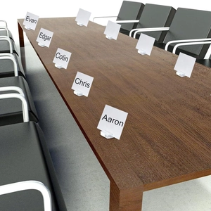 50er-Set Acryl-Tischkartenhalter für Hochzeiten und Bürokarten auf Holztisch