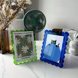 7 inch colorful acrylic magnetic picture frames with scalloped edges in blue and green