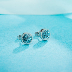 Boucles d'oreilles minimalistes en acier inoxydable avec cristaux bleus et fermoirs