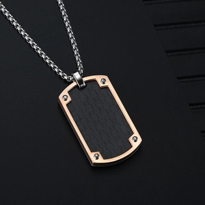 Pendentif plaque d'identité pour homme en acier inoxydable rose doré et fibre de carbone